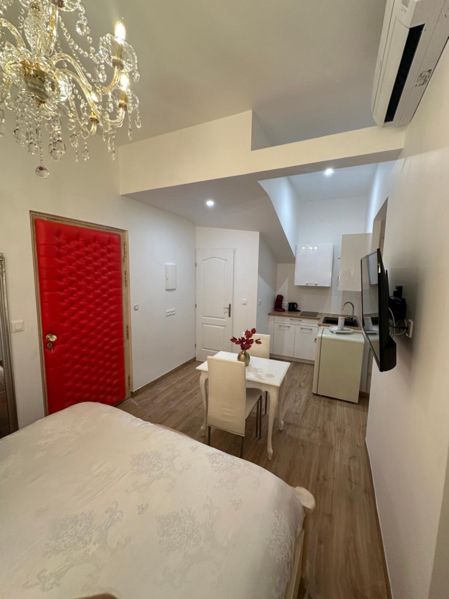 נרבון Petit Studio Presbytere Dans L'Eglise מראה חיצוני תמונה